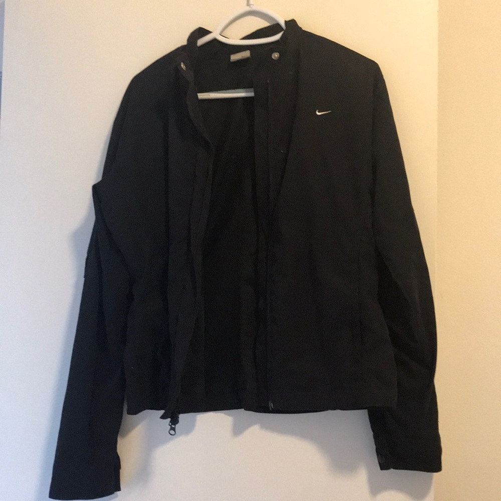 Black nike jacket